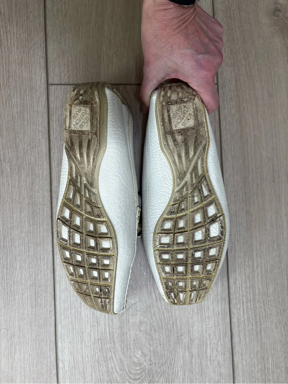 Louis Vuitton elegant slip